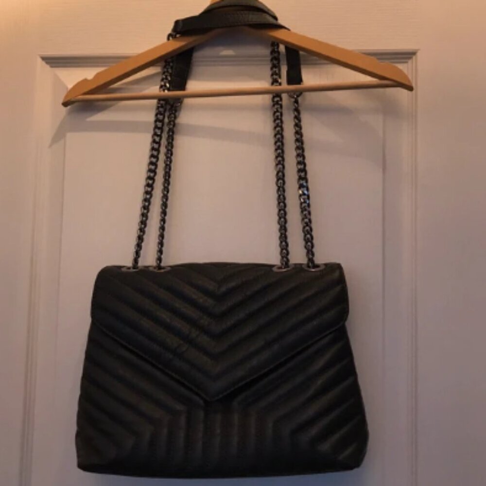 Navy Blue Designer Handbag – Chic & One-of-a-Kind 💙